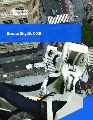 Plataformas telescópicas sobre camión Bronto Skylift S183XR