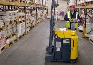 Apiladores de palets Apiladores de pie Combi-Lift Combi CS 1250