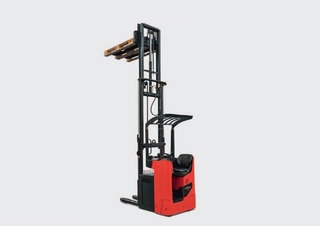 Apiladores de palets Apiladores de palets con asiento Linde L16R 