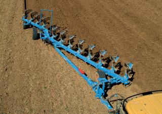 Arados Lemken VariTitan 10 6+3 L 100