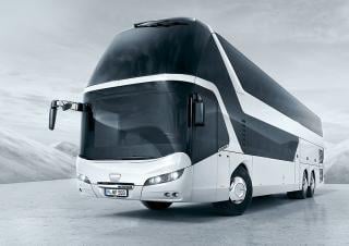 Autobuses Autocares Neoplan Skyliner