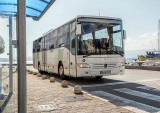 Autobuses Autocares Mercedes-Benz Tourismo RH M