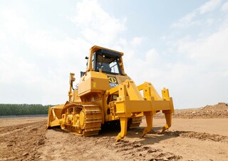 Bulldozers / Topadoras SEM 822D CH