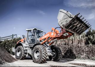 Cargadoras de ruedas weycor AR 660