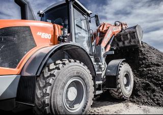 Cargadoras de ruedas weycor AR 680
