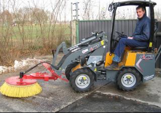Cargadoras de ruedas Giant D 254 SW