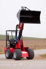 Mini cargador frontal Ostler K2