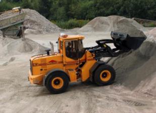 Cargadoras de ruedas Ljungby L 15