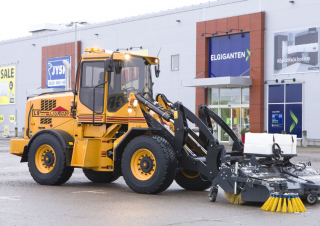 Cargadoras de ruedas Ljungby L 9 