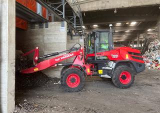 Cargadoras de ruedas Yanmar V120