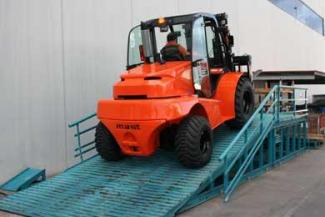 Carretillas elevadoras todo terreno Mast Explorer H 60 DA