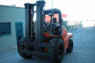 Carretillas elevadoras todo terreno Mast Explorer H 60 DA