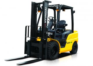 Carretillas elevadoras diesel Hyundai 30D-9E