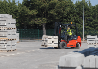 Carretillas elevadoras diesel Manitou MI 25 D