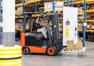 Carretillas elevadoras eléctricas Linde E30C