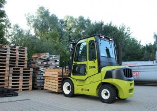 Carretillas elevadoras de gas Clark GTS30 L