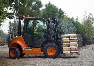 Carretillas elevadoras todo terreno Ausa C 150 H x4