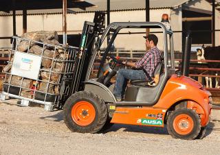 Carretillas elevadoras todo terreno Ausa C 150 H x4