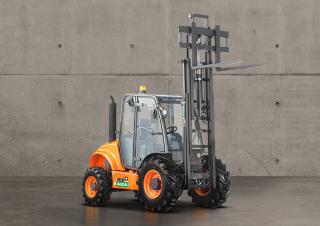 Carretillas elevadoras todo terreno Ausa C 250 H