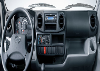 Camiones Chasis rígido Hino 300 XZU650L-HKMGSR3 4x2 chassis