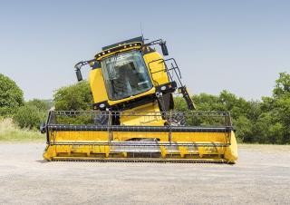 Cosechadoras New Holland TC 5.80 SCR