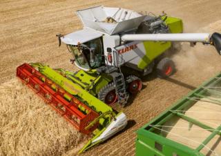Cosechadoras Claas Trion 530 TerraTrac   