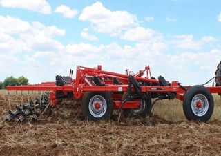 Cultivadores Kuhn Chisel 4000-33