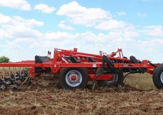 Cultivadores Kuhn Chisel 4000-35