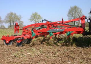 Cultivadores Kverneland Enduro 4500 F