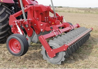 Cultivadores Unia Plow B 8 