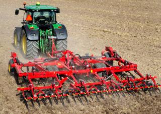 Cultivadores Väderstad Swift 560