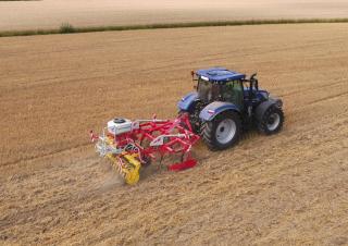 Cultivadores Pöttinger Synkro 3530