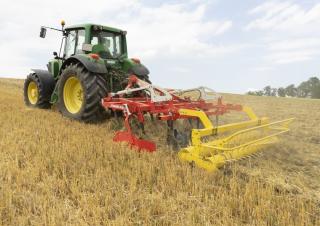 Cultivadores Pöttinger Synkro 5030 K nova