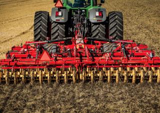Cultivadores Väderstad TopDown 600