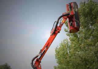 Equipos de mantenimiento en verano Desbrozadoras para taludes Maschio Katia 650