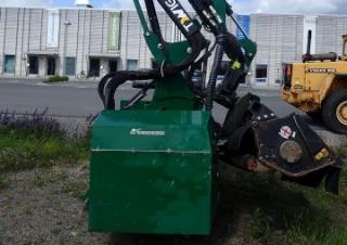 Equipos de mantenimiento en verano Desbrozadoras para taludes Spearhead Twiga 6000 Orbital