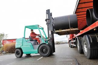 Carretillas elevadoras diesel Mitsubishi FD 50 N