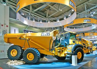 Dumperes articulados Bell B45E