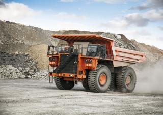 Autovolquetes Hitachi EH3500ACII