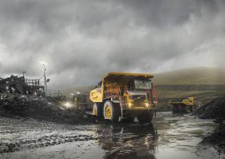 Autovolquetes Volvo R60D