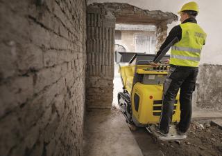 Dúmperes de orugas eléctricos Wacker Neuson DT10e