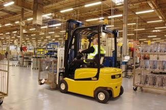Carretillas elevadoras eléctricas Yale ERP20VF LWB