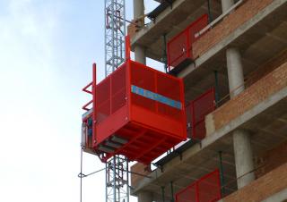 Elevadores Industriales Encomat IZA 16 PAX