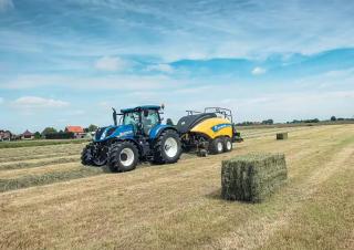 Empacadoras gigantes + de alta presión New Holland BB 890 PC Plus