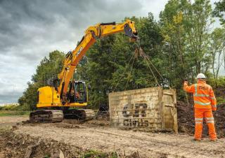 Excavadoras de orugas JCB 245XR