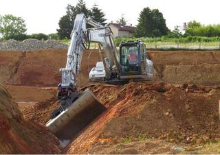 Excavadoras de orugas Kobelco SK 210 H NLC 10E