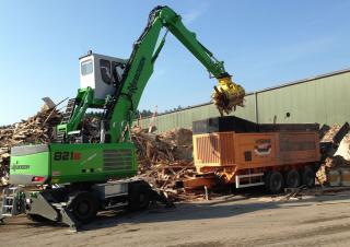 Manipuladores de materiales Sennebogen 821M E 