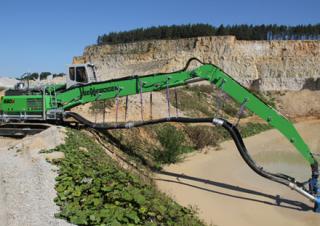 Manipuladores de materiales Sennebogen 830M E 