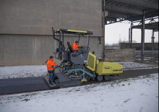 Extendedoras asfálticas  de ruedas Ammann AFW 400-3