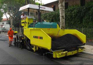Extendedoras asfálticas  de ruedas Ammann AFW 500 E/G